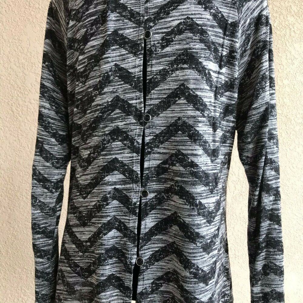 Soulmates Womens Blouse Size XL Black Gray Chevron Knit Top Shirt - Picture 6 of 9